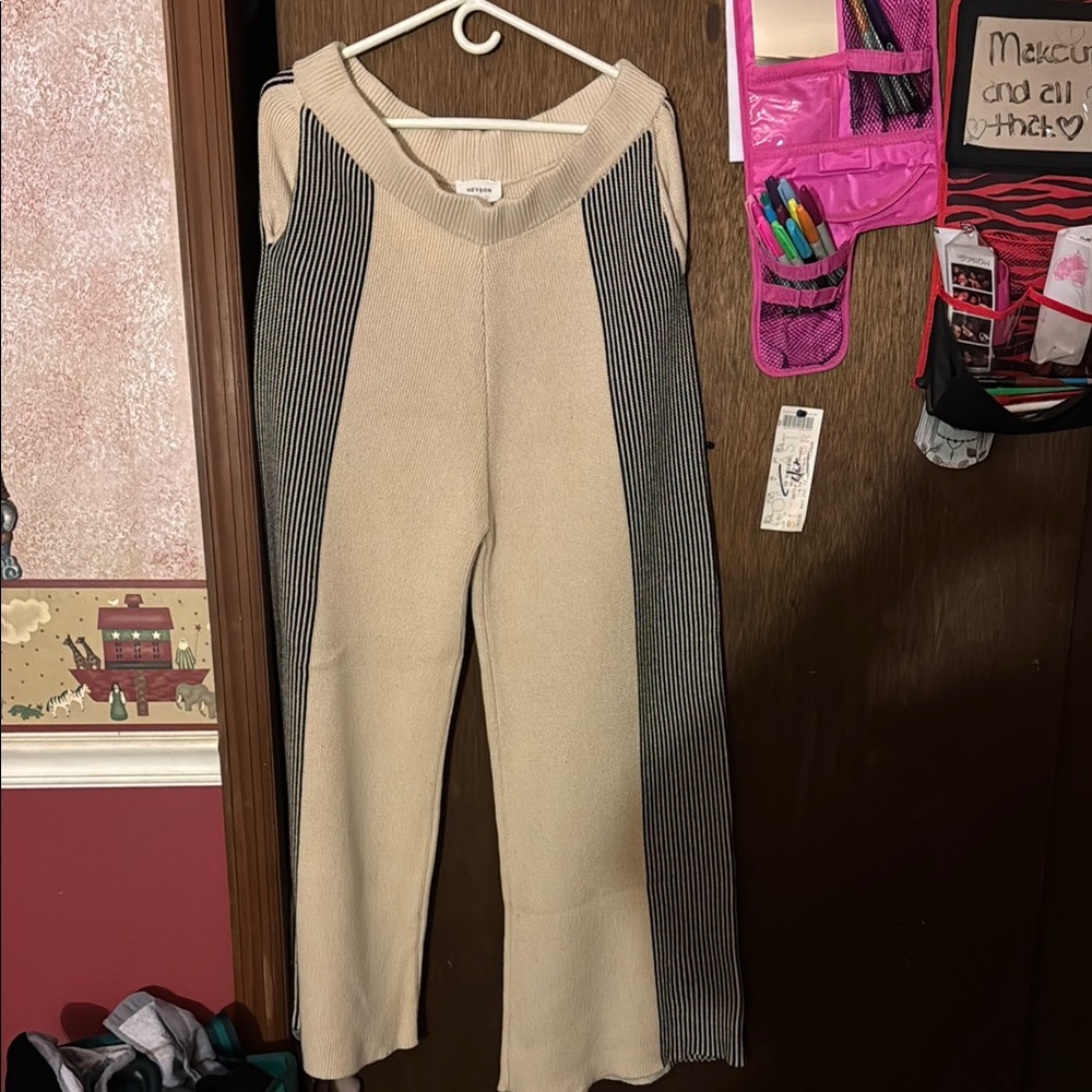Heyson Cream and Black Wide Leg Heavy Knit